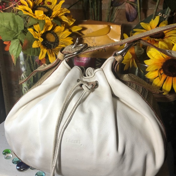 I Santi Drawstring Bag - Picture 4 of 8